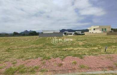 Imagem: O terreno possui 403m² de Área e está localizado em Flamengo