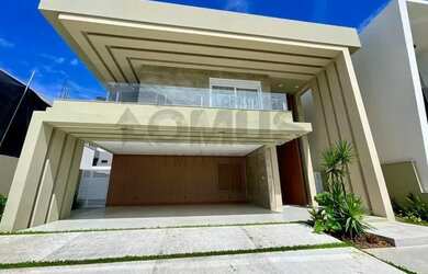 Imagem: A casa em condomínio possui 4 Dormitórios, 5 Banheiros, 5