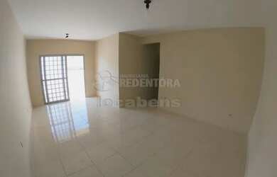 Imagem: O apartamento possui 3 Dormitórios, 2 Banheiros, 1 Vaga na