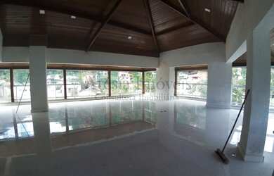 Imagem 2: Prédio Corporativo