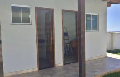 Imagem 10: pé na areia 2/4. Churrasqueira, Varanda, 240m² de Áreae2 Vagas na garagem