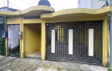 Imagem: A casa possui 2 Dormitórios, 2 Banheiros, 1 Vaga na garagem