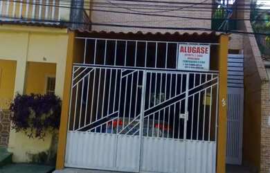 Imagem: A kitnet possui 1 Dormitório, 1 Banheiro e está localizado