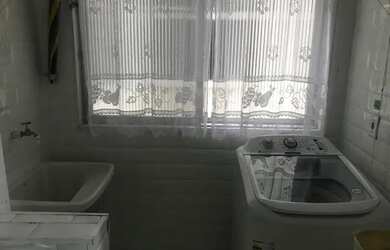 Imagem 4: Aluga-se p/ temporada. 1 Vaga na garageme1 Dormitório