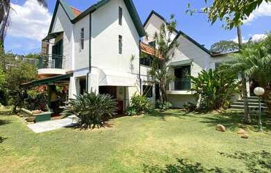 Imagem: A casa em condomínio possui 3 Dormitórios, 4 Banheiros, 5