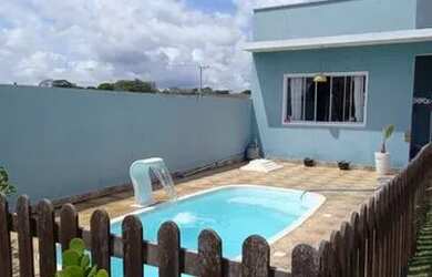 Imagem: A casa possui 2 Dormitórios, 1 Banheiro, 5 Vagas na garagem