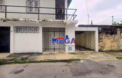 Imagem: A casa possui 2 Dormitórios, 1 Banheiro, 1 Vaga na garagem