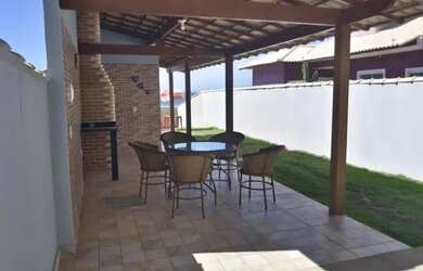 Imagem 2: pé na areia 2/4. Churrasqueira, Varanda, 240m² de Áreae2 Vagas na garagem