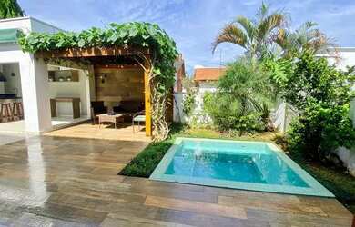 Imagem: A casa em condomínio possui 3 Dormitórios, 3 Banheiros, 4