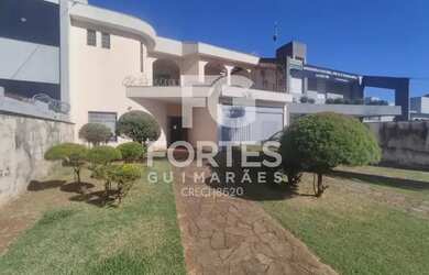 Imagem: O depósito possui 5 Vagas na garagem, 409m² de Área e está