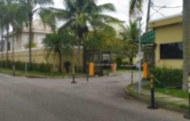 Imagem: A casa possui 1 Dormitório, 1 Banheiro, 1 Vaga na garagem e