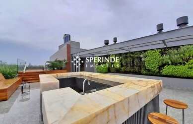 Imagem: O apartamento possui 1 Dormitório, 1 Banheiro, 1 Vaga na garagem