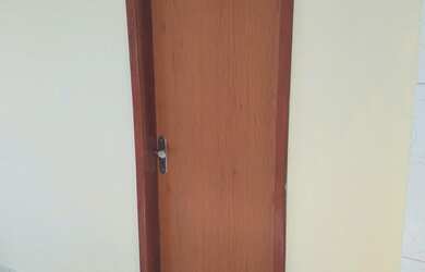 Imagem 3: Vende se esta casa, toda novinha