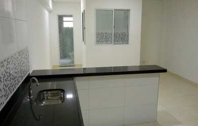 Imagem: O apartamento possui 1 Dormitório, 1 Banheiro, 1 Vaga na garagem