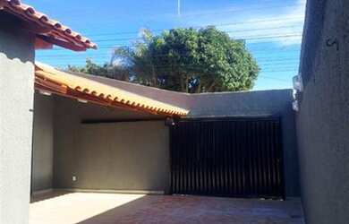 Imagem 7: Casa em frente ao club do pimenta aguas lindas