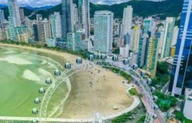 Imagem: O apartamento possui 2 Dormitórios, 2 Banheiros, 1 Vaga na