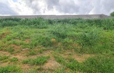 Imagem: O terreno possui 310m² de Área e está localizado em Chácaras