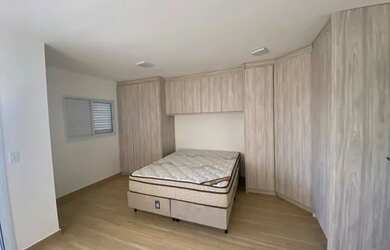 Imagem: O studio possui 1 Dormitório, 1 Banheiro, 1 Vaga na garagem