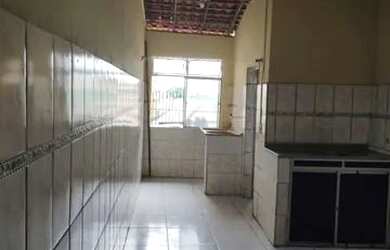 Imagem: A casa possui 1 Dormitório, 1 Banheiro e está localizado em