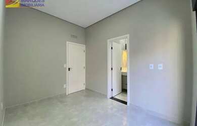 Imagem 9: Linda Casa com 3 Suítes à venda, 180 m² por R$ 1.580.000 - Jardim Residencial Viena - Inda