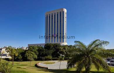 Imagem: O depósito possui 1 Vaga na garagem, 43m² de Área e está