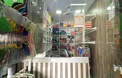 Imagem 2: Vendo box duplo no centro fashion