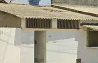 Imagem: A casa possui 2 Dormitórios, 1 Banheiro, 98m² de Área e