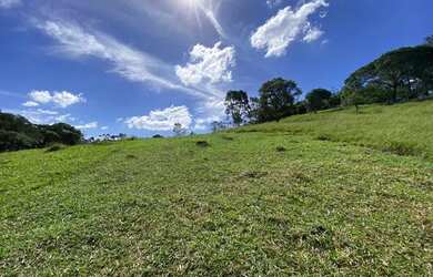 Imagem: O terreno está localizado em Centro, Mairiporã à venda por