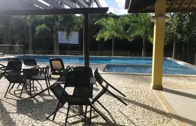 Imagem: O apartamento possui 1 Dormitório, 1 Banheiro, 1 Vaga na garagem