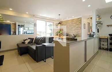 Imagem: O apartamento possui 3 Dormitórios, 2 Banheiros, 2 Vagas na