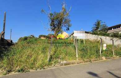 Imagem: O terreno possui 639m² de Área e está localizado em Boehmerwald