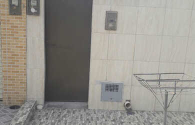 Imagem: A casa possui 2 Dormitórios, 1 Banheiro e 8m² de Área e está