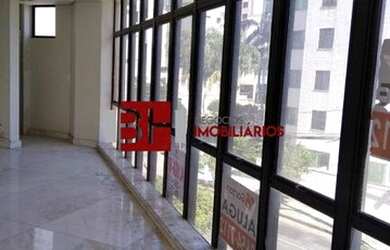 Imagem: O depósito possui 1 Vaga na garagem, 28m² de Área e está