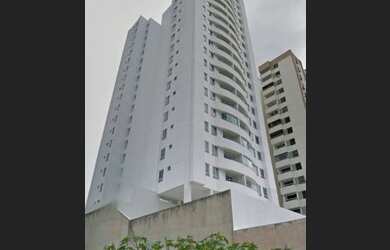 Imagem 1: Apartamentos na avenida Paralela - em frente a Estção do Metrô