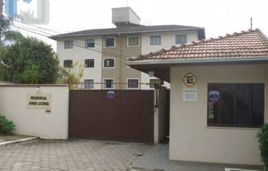 Imagem: O apartamento possui 3 Dormitórios, 1 Banheiro, 1 Vaga na garagem