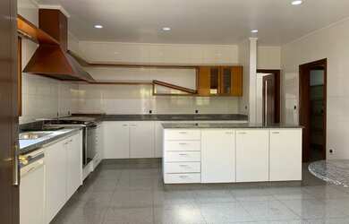 Imagem 9: Casa em Condomínio em Arujá para aluguel e venda com 1200 metros