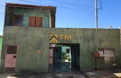 Imagem: A casa possui 5 Dormitórios, 5 Banheiros, 1 Vaga na garagem