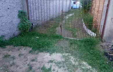 Imagem: A casa possui 4 Dormitórios, 4 Banheiros, 2 Vagas na garagem