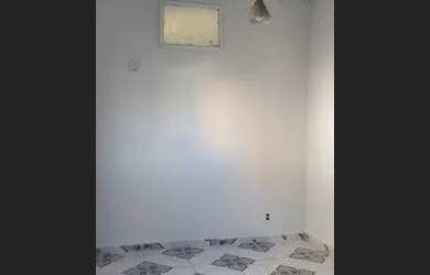 Imagem: O apartamento possui 1 Dormitório, 1 Banheiro e está localizado