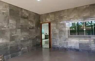 Imagem: A casa em condomínio possui 3 Dormitórios, 4 Banheiros, 2