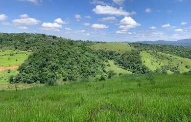 Imagem: O terreno possui 500m² de Área e está localizado em Centro