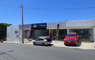 Imagem: O depósito possui 5 Vagas na garagem e 80m² de Área e está