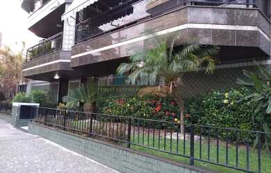 Imagem: O apartamento possui 2 Dormitórios, 3 Banheiros, 1 Vaga na