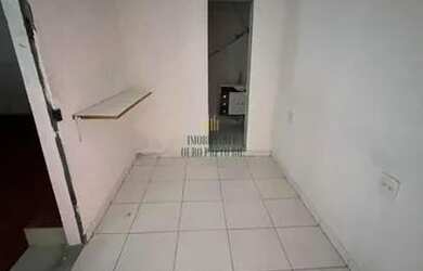 Imagem 14: Galpão Para Locação. Varandae241m² de Área