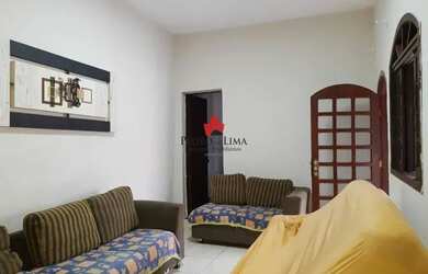 Imagem: A casa possui 2 Dormitórios, 1 Banheiro, 1 Vaga na garagem