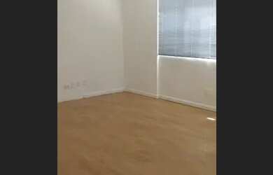 Imagem: O depósito possui 85m² de Área e está localizado em Lourdes