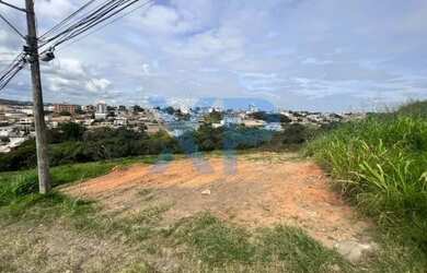 Imagem: O terreno possui 408m² de Área e está localizado em São