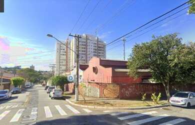 Imagem: O depósito possui 5 Vagas na garagem e 2084m² de Área e está