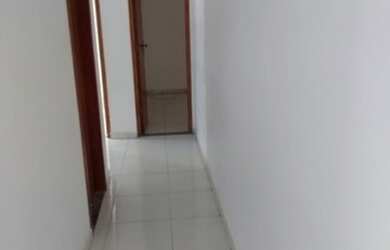 Imagem: O apartamento possui 3 Dormitórios, 1 Banheiro, 1 Vaga na garagem