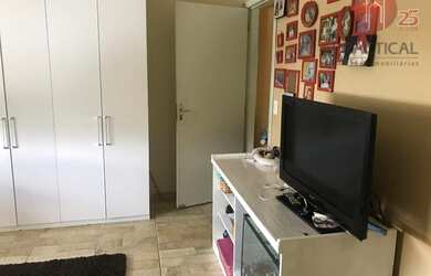 Imagem 3: CASA DE VILA. Varanda, Área de serviço, 190m² de Áreae2 Vagas na garagem